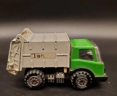 Vintage Mini Tonka Trash Garbage Truck Green & White Japan 4" Steel B5 - Image 1 of 4