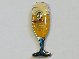 Vintage Rolinem Foaming Beer Pin ** - Bild 1 von 3