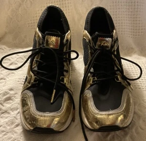 Michael Kors Women’s Black & Gold Fashion Wedges Sneakers Size 7M Preowned  - Picture 1 of 8
