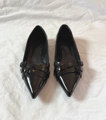 Autêntico Fivelas rasas de couro envernizado preto Burberry tamanho. 36 - Imagem 1 de 4