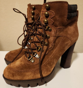 NINE WEST Brown Suede Green Flannel ABRIAL Lace-up Booties Women's size 8M GUC!
