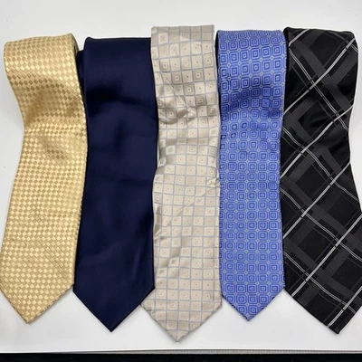 Лот из ПЯТИ (5) ГАЛСТУКОВ DONALD TRUMP President Signature Collection 100% шелк - Изображение 1 из 4