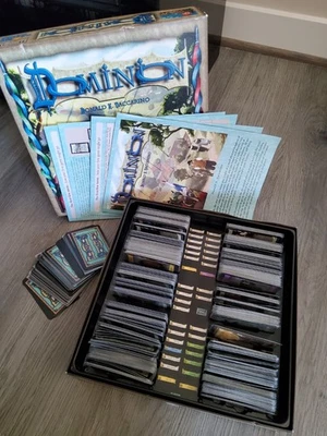 Juego de mesa Dominion Foto 1 de 4