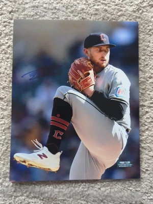 Foto autografiada 8x10 firmada por Tanner Bibee Cleveland Guardians con certificado de autenticidad Foto 1 de 2