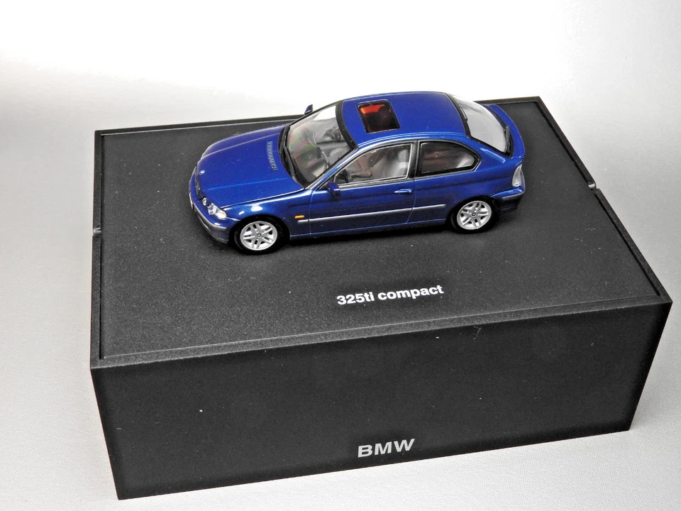 BMW 325 ti Compact E46 1:43 Blaumet. Minichamps in OVP BMW 80420029834 - Bild 1 von 4