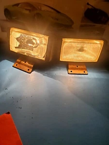 1980 through 1992 Jaguar XJS Bosch fog lights - Picture 1 of 14