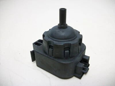 134762010 FRIGIDAIRE ELECTROLUX LAVADORA NIVEL AGUA INTERRUPTOR DE PRESIÓN Foto 1 de 4