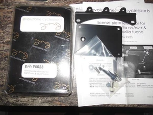 #IC NUEVO NOS Aprilia RSV Tuono 1000 EVOLUZIONE kit de reubicación de matrícula 95023 - Imagen 1 de 3