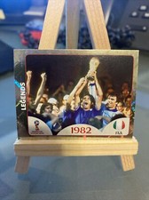 2018 Panini FIFA World Cup Russia #662 LEGENDS 1982 GOLD Sticker Italy pink back