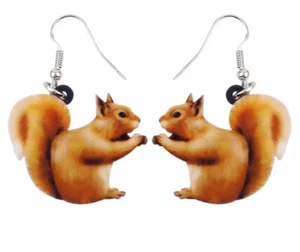 Pendientes Ardilla, Planos Ligeros Acrílicos, Nuevos - Imagen 1 de 5