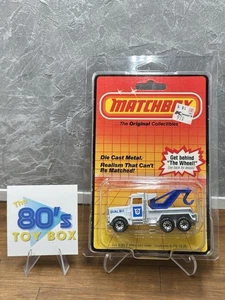 1983 Matchbox Vintage Peterbilt Wreck Truck #61 Carded - Picture 1 of 9
