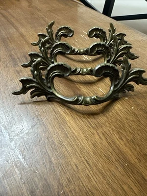 Vintage French Provincial Leaf Drawer Pull Handles Gold 6 3/4" Set Of 3 - Image 1 of 4