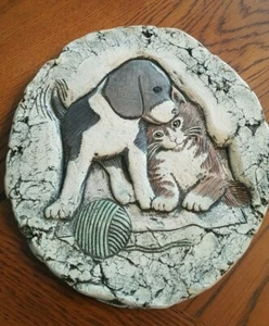 SHAPES OF CLAY STAN LANGTWAIT WALL PLAQUE MT. ST. HELEN ASH PUPPY & KITTEN - Picture 1 of 10