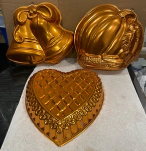 VINTAGE COPPER JELLO MOLDS HOME DECOR WALL HANGINGS X-MAS BELLS, PUMPKIN, HEART - Picture 1 of 8