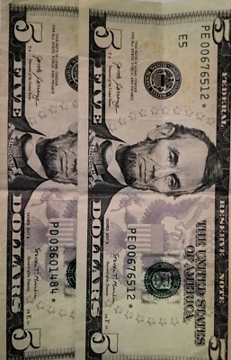 federal reserve notes 5 Dollars STARS 🌟 Bills  Total 2 Bills - Image 1 of 2