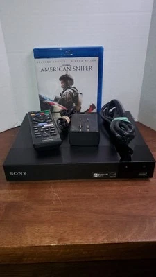 Sony BDP-S3700 Blu-ray Smart Streaming Wifi, Control Remoto, HDMI y Disco Blu-ray Foto 1 de 4