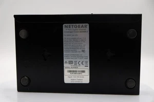 NETGEAR S350 Series GS308v3 8-Port Gigabit Ethernet Unmanaged Switch GS308 - Picture 1 of 3