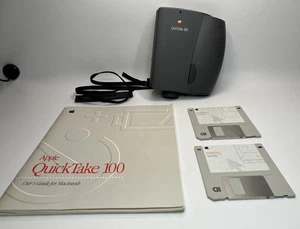 Fotocamera Apple QuickTake 100 vintage con manuale e dischi non funzionante per ricambi - Foto 1 di 6