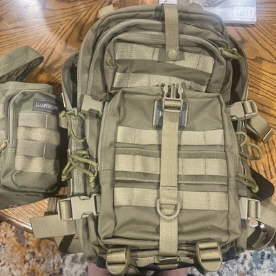 Maxpedition Falcon II Bundled with 10x4 Water bottle holder -Khaki - Image 1 of 4