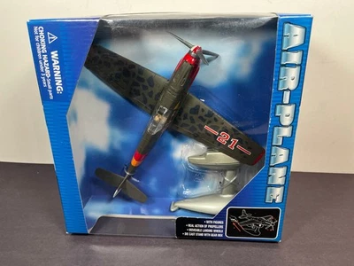 New Ray Air-Plane BF-109 (A) Aircraft 1/48 Scale 20203 Die Cast WWII 21 - Image 1 of 4