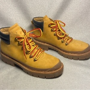 Marc Fisher LTD Cairy Hiking Boot Women's Size 7 - Picture 1 of 10