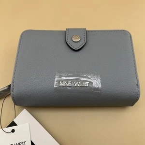 Nine West Blue Wallet New With Tags - Picture 1 of 8