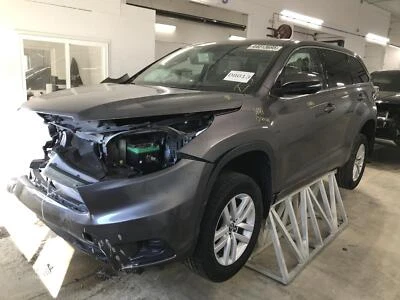 Used ABS Pump and Motor Assembly fits: 2016 Toyota Highlander Actuator and Pump - Image 1 of 4