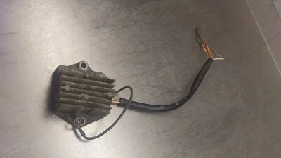 Suzuki GS1000L 1980 regulador de voltaje rectificador 32800-47121 GS100G T5-12 Foto 1 de 4