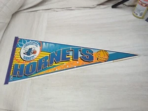 Vintage 90s Charlotte Hornets Slam Dunk Pennant By Wincraft Made In USA - Bild 1 von 5