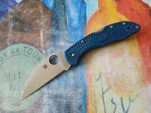 Spyderco Delica 4, Satin CPM-20CV Wharncliffe Plain Blade, Dark Navy FRN Handle - Picture 1 of 11