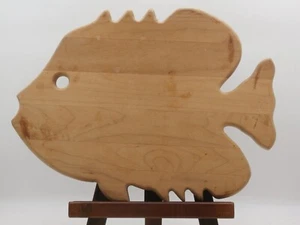 Vtg. Wooden Fish Shape Cutting Board Charcuterie Nautical Beach 15" L x 11" W - Picture 1 of 10