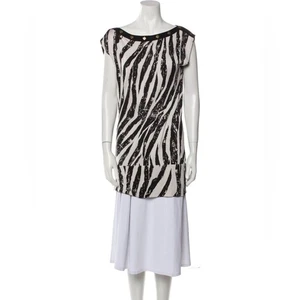 Top túnica Diane Von Furstenberg talla 2 estampado de cebra de seda cuello barco detalle bronce - Imagen 1 de 9