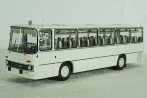 Ikarus-250.58 bus, white, DEMPRICE 1:43 - Picture 1 of 17