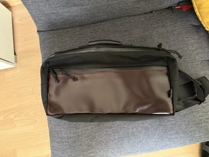 Defy Bags Insidious Sling Oxblood - Imagen 1 de 3