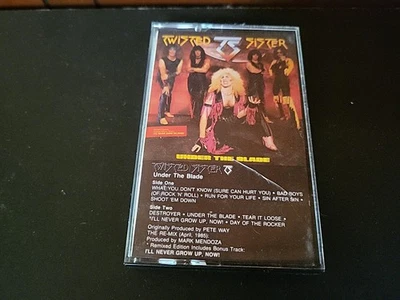 TWISTED SISTER Under The Blade -Cassette Tape 80s Rock Metal. Dee Snyder.  Plays - Image 1 of 4