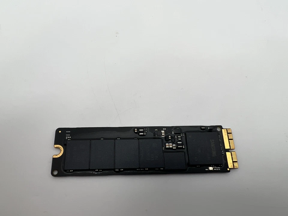 Macbook Pro 13 / 15 / Air / Apple 128GB SSD Festplatte Speicher Samsung SSUBX - Bild 1 von 4