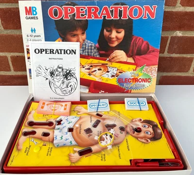 FULL WORKING ORDER Operation board Game 1995 100% Complete Christmas Family Fun - Image 1 of 4