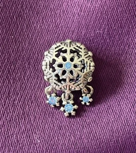Frozen Snowflake Drop Bead S925 Silver Bracelet Charm FAST Shipping - Picture 1 of 4