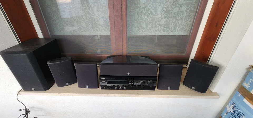 Yamaha 5.1 Home Theater - Sistema Audio Completo - Immagine 1 di 4