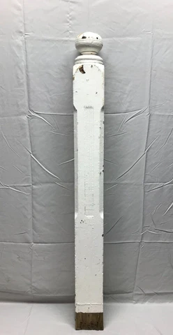 Antique Decorative Shabby White Hardwood Oak Newel Post 5x49 Chic VTG 1963-22B Cover