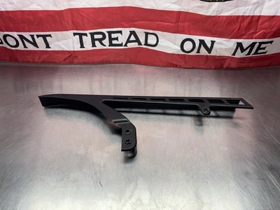 Usado OEM 06-17 Victory Motorcycle Preto Ventilado Cinto Guard Vegas Hammer Highball - Imagem 1 de 4