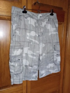 Mens Shorts Reverse Fabric Camouflage Cargo Cotton Carbon Brand 34" waist - Picture 1 of 15