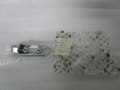 Base de clavija de pasajero trasero derecho Aprilia AP8145008 Foto 1 de 4