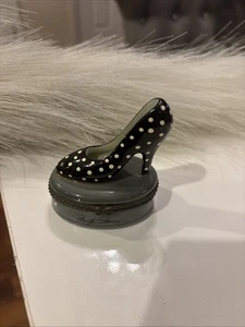 Porcelain Hinged Trinket Box Marilyn Monroe Painted Floral VTG Style Shoe Y2K - Picture 1 of 6