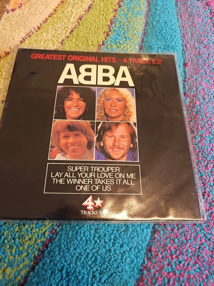 abba greatest hits 4 track e.p epic EPCA2618 MINT  - Image 1 of 4