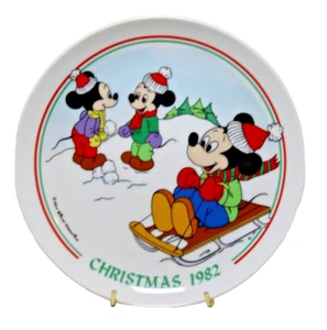 Schmid Disney Plate Christmas 1982 "Winter Games" in Original Box #3393 - Picture 1 of 7