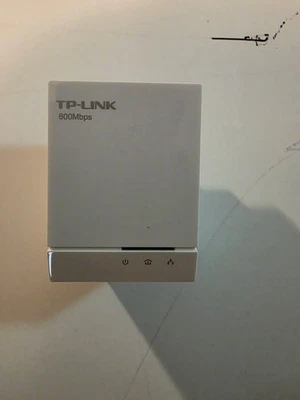 Kit adaptador Powerline TP-Link AV600 600Mbps TL-PA6010 Foto 1 de 2