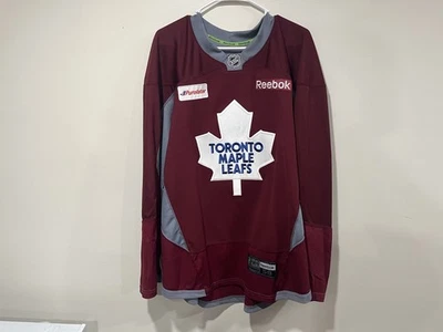 Game Used Worn Toronto Maple Leafs Maroon Reebok Practice Jersey NHL - Image 1 of 2
