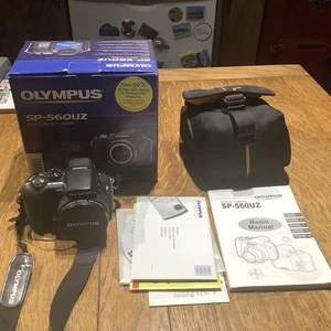 Olympus SP-550UZ 8MP Digital Bridge Camera Stabilised 18x Optical Zoom - Picture 1 of 15