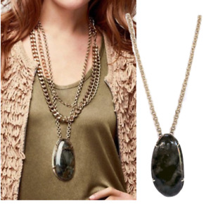 STELLA & DOT Leona necklace Labradorite stone pendant 